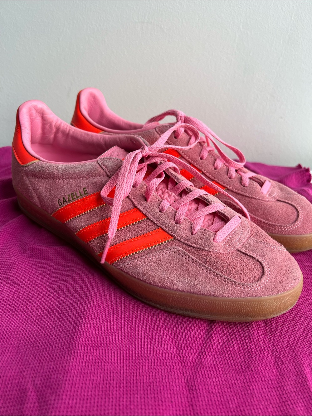 Adidas Gazelle Indoor Beam Pink Solar Red Gum Sole Sneakers Women’s 11